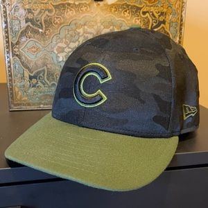 New Era 7.5 7-1/2 Chicago Cubs camo baseball hat